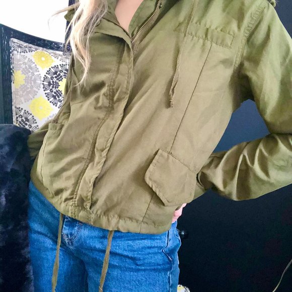 Light Kaki Jacket - Picture 1 of 3